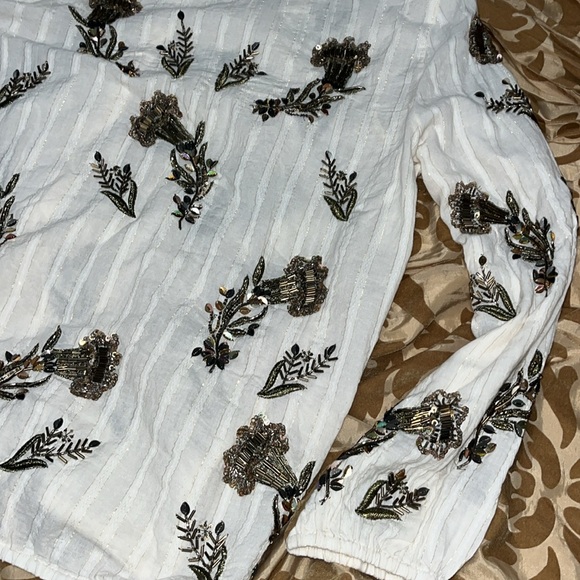 ๐๐๐น๐๐โข ANTHRO x They See You Vibesโฆ - Picture 5 of 8